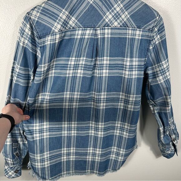 Harper For Francesca's Blue Plaid Chambray Button-Up Shirt NWT Size Small Casual - Picture 11 of 16